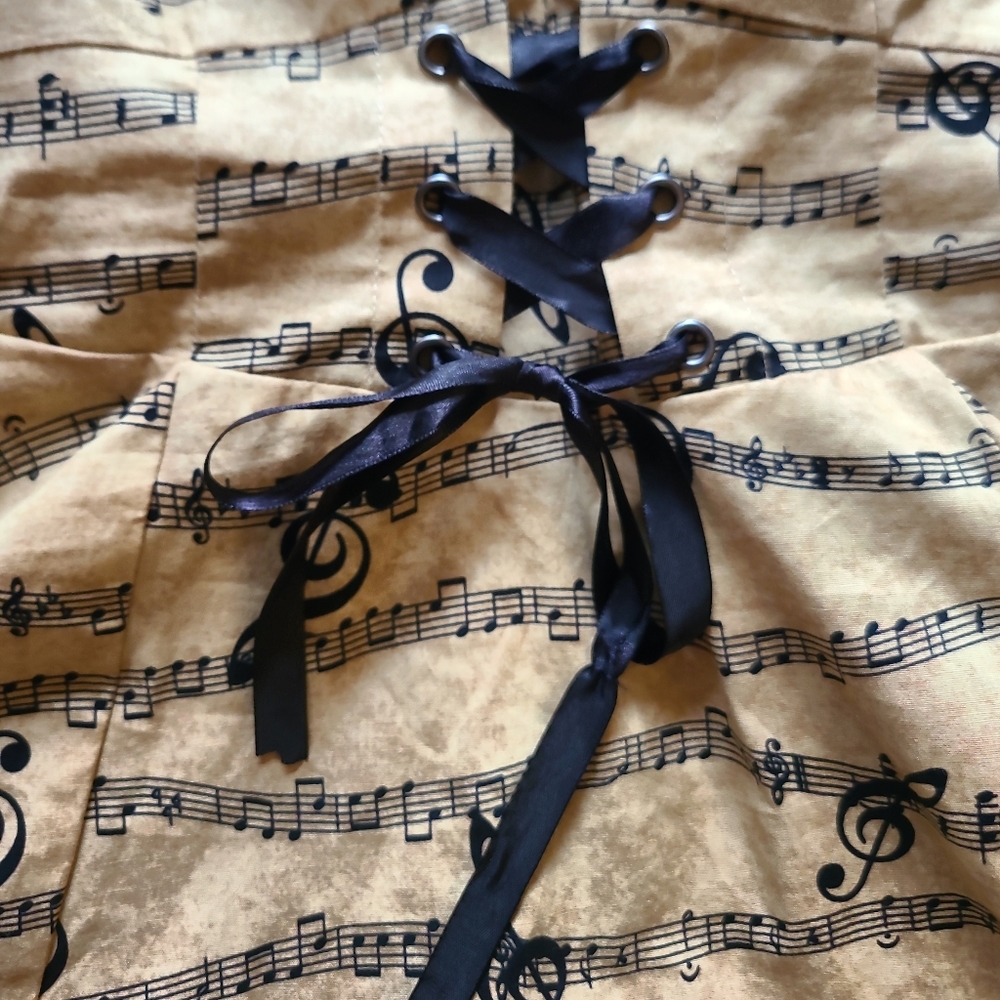 Musical Note Dress from Hot Topic - Picture 3 of 6